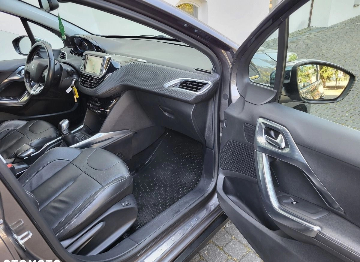 Peugeot 2008 cena 37900 przebieg: 117000, rok produkcji 2015 z Cieszyn małe 667